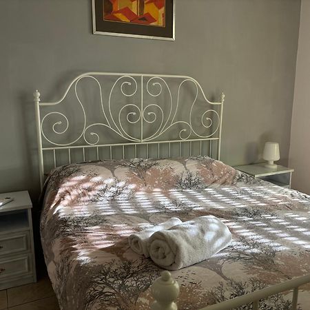 La Casa Di Fantozzi - 5 Stelle Appartamento Elegante Rom Eksteriør billede
